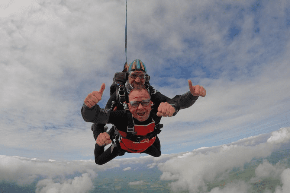 Ian Kenny Sky Dive